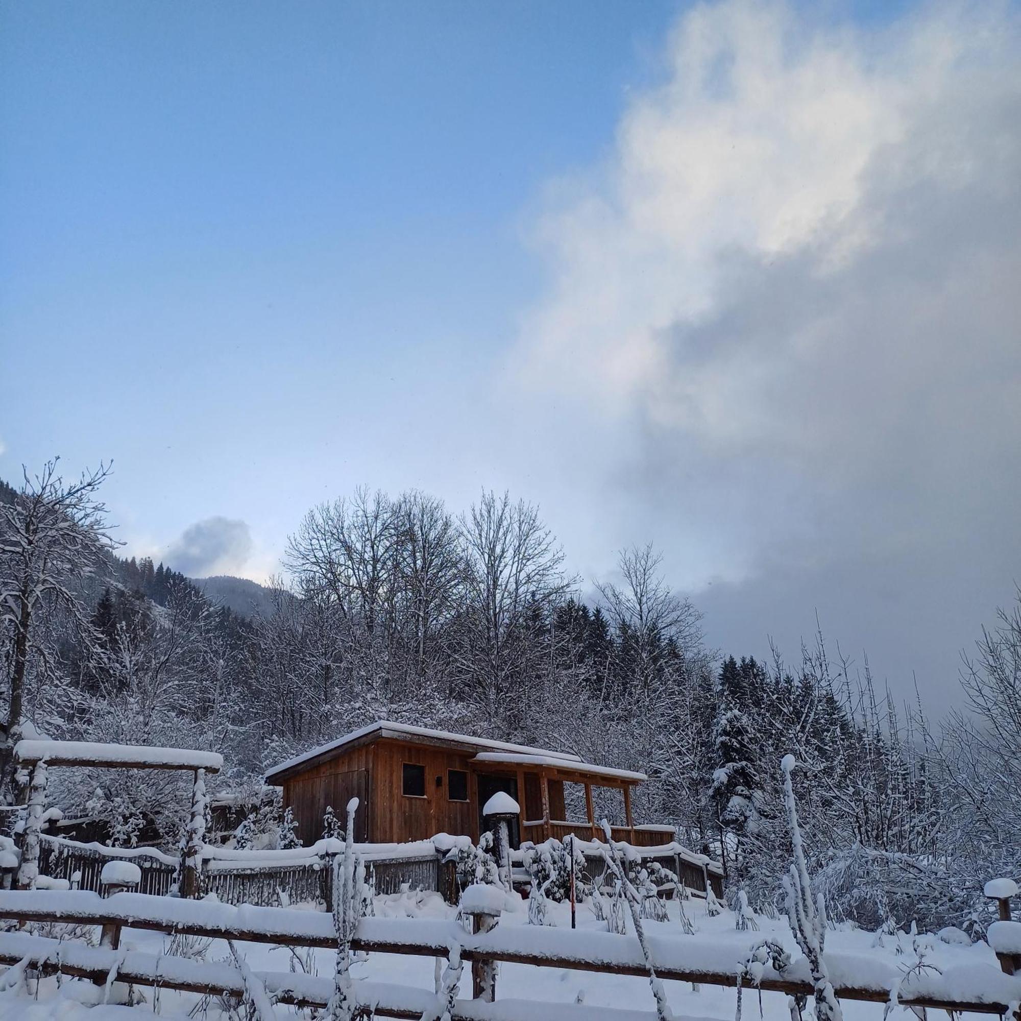 Tiny House Am Steinergut Hotel Radstadt Bagian luar foto